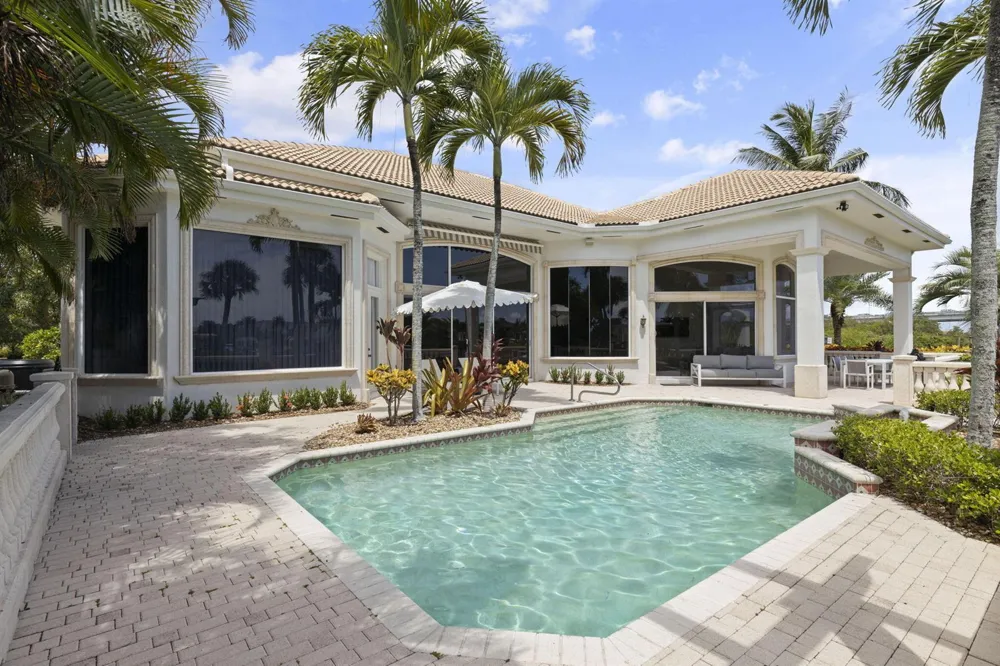 2435 SNOOK TRAIL Palm Beach Gardens, FL 33410