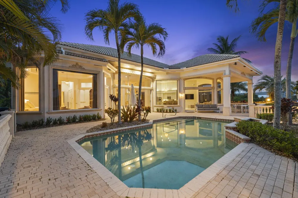 2435 SNOOK TRAIL Palm Beach Gardens, FL 33410