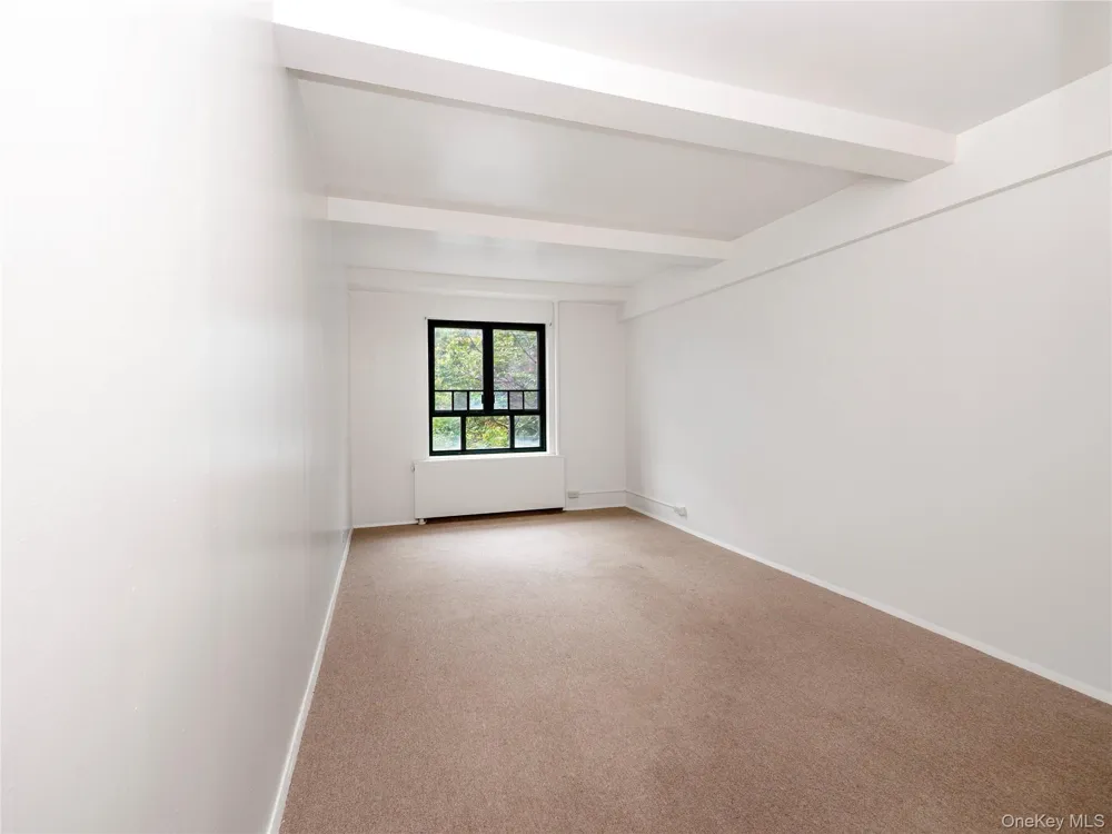 2150 E Tremont Avenue #4C Bronx, NY 10462