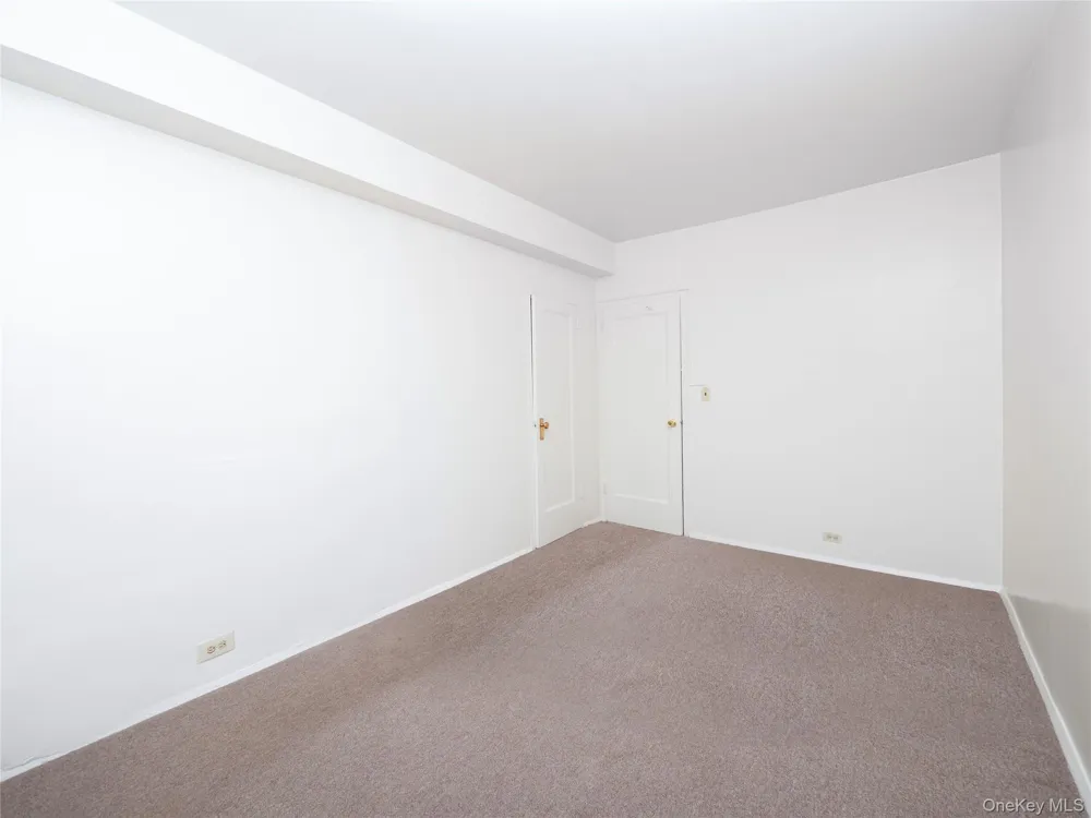 2150 E Tremont Avenue #4C Bronx, NY 10462