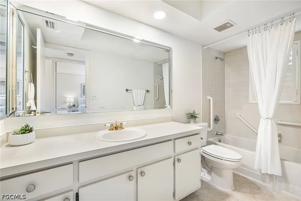 Parkside Drive #104 Fort Myers, FL 33908