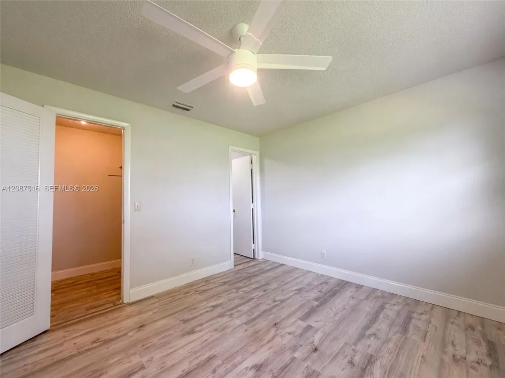 400 SW Golfview Ter #112 Boynton Beach, FL 33426