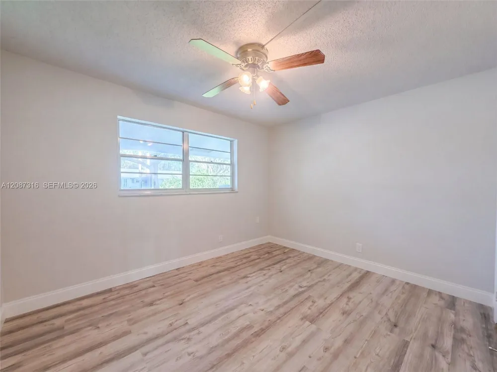 400 SW Golfview Ter #112 Boynton Beach, FL 33426
