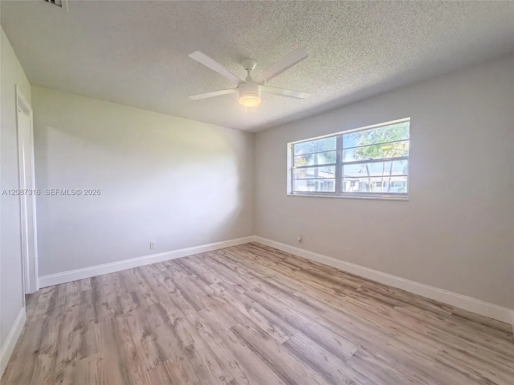 400 SW Golfview Ter #112 Boynton Beach, FL 33426