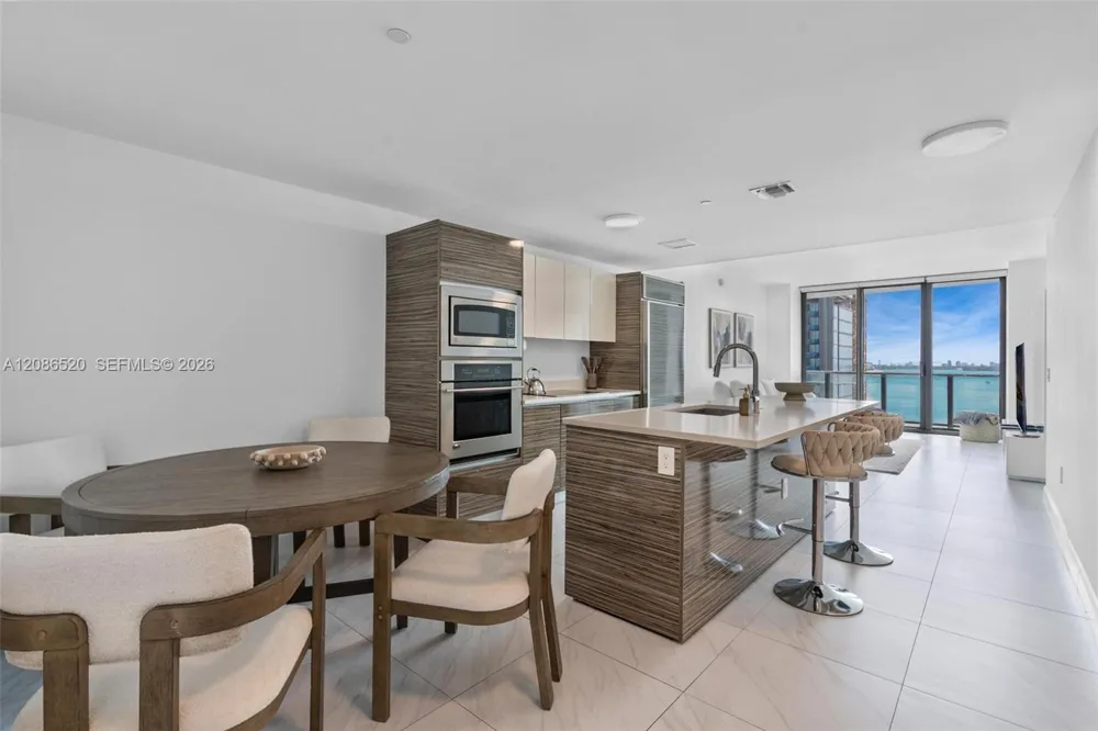 460 NE 28th St #1602 Miami, FL 33137