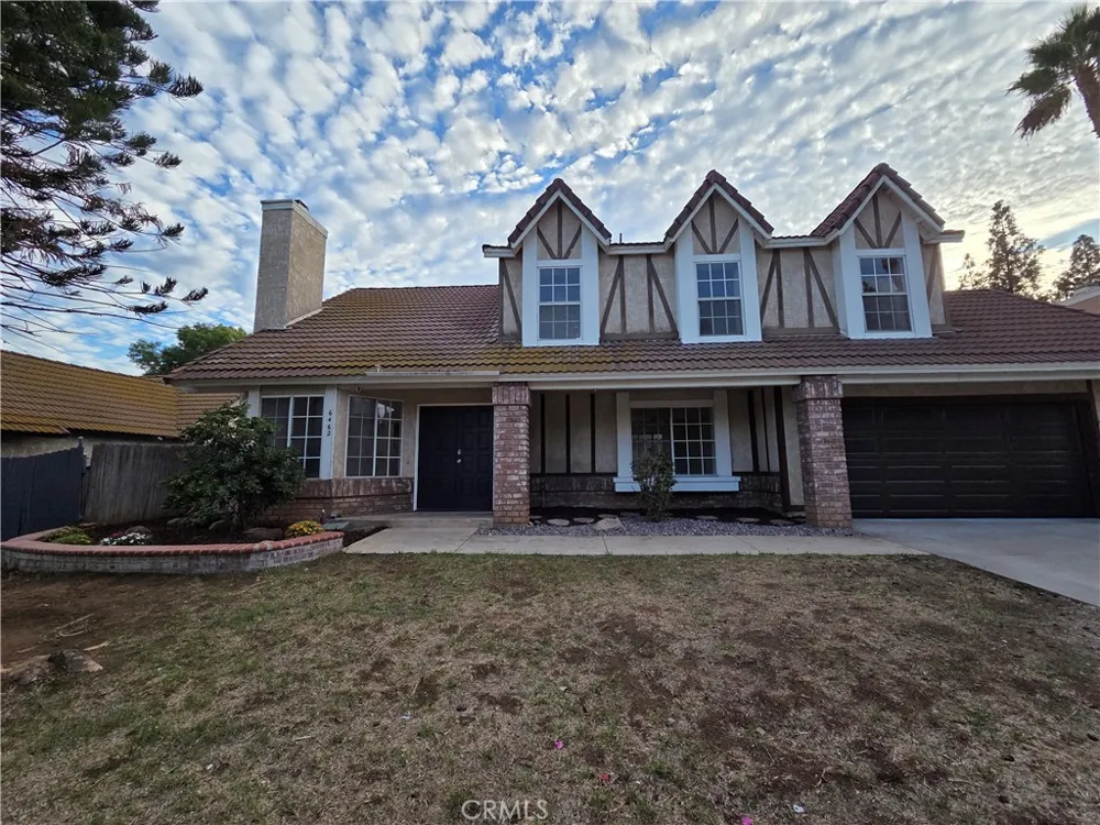 6462 Siamese Riverside, CA 92505