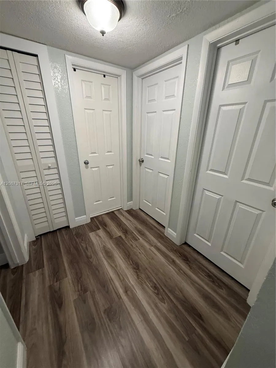 6821 W 2nd Ct Hialeah, FL 33014