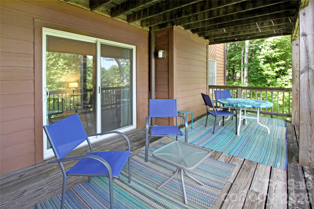 73 Toxaway Views Drive #303 Lake Toxaway, NC 28747