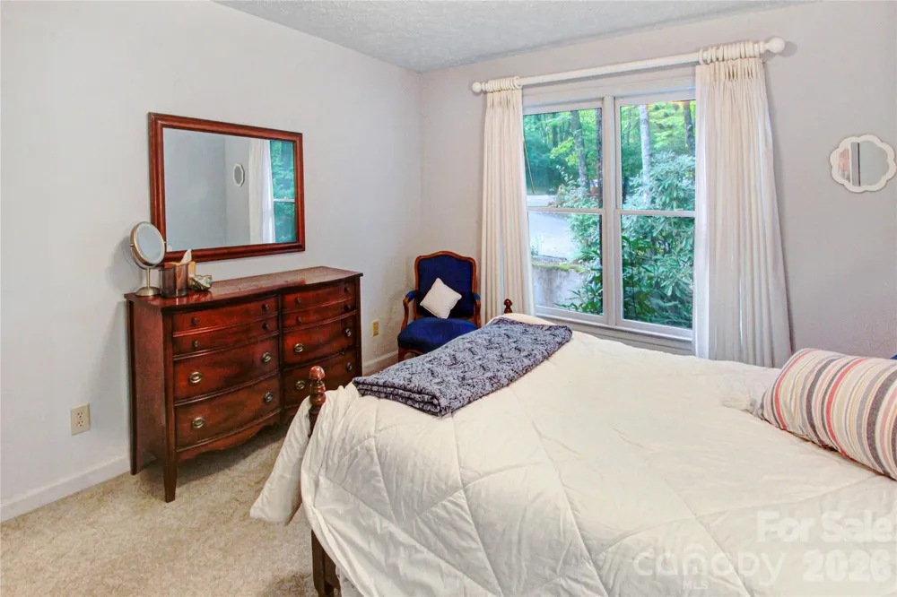 73 Toxaway Views Drive #303 Lake Toxaway, NC 28747