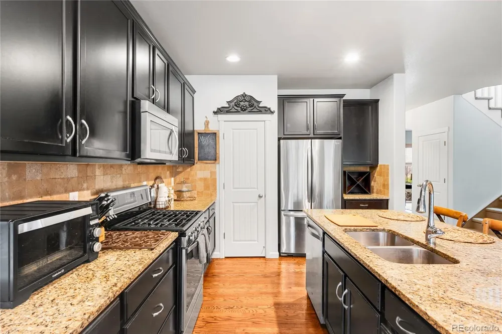 15149 W Washburn Avenue Lakewood, CO 80228