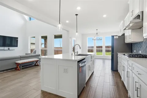 2073 Cloverfern Way