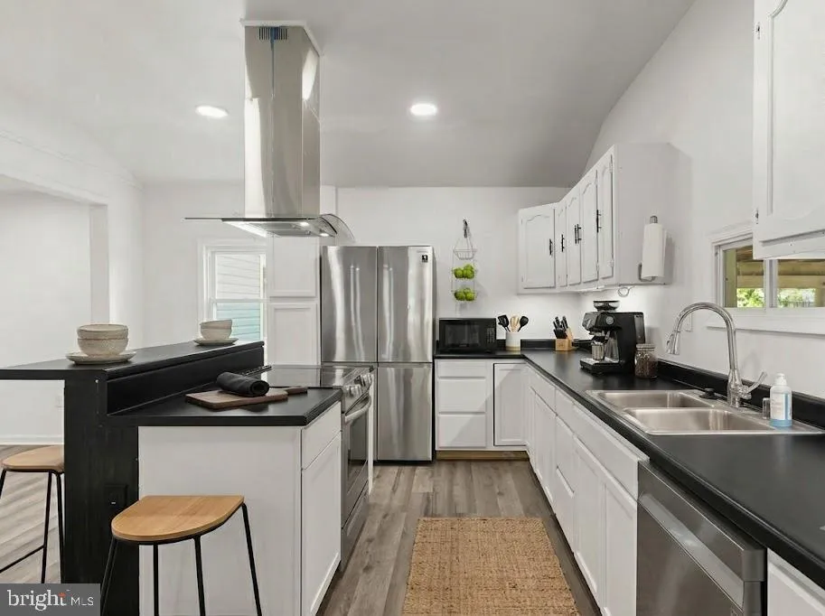 1434 WASHINGTON AVENUE Severn, MD 21144