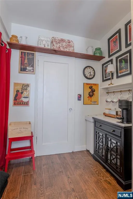 10 Crestmont Road 4H Montclair, NJ 07042