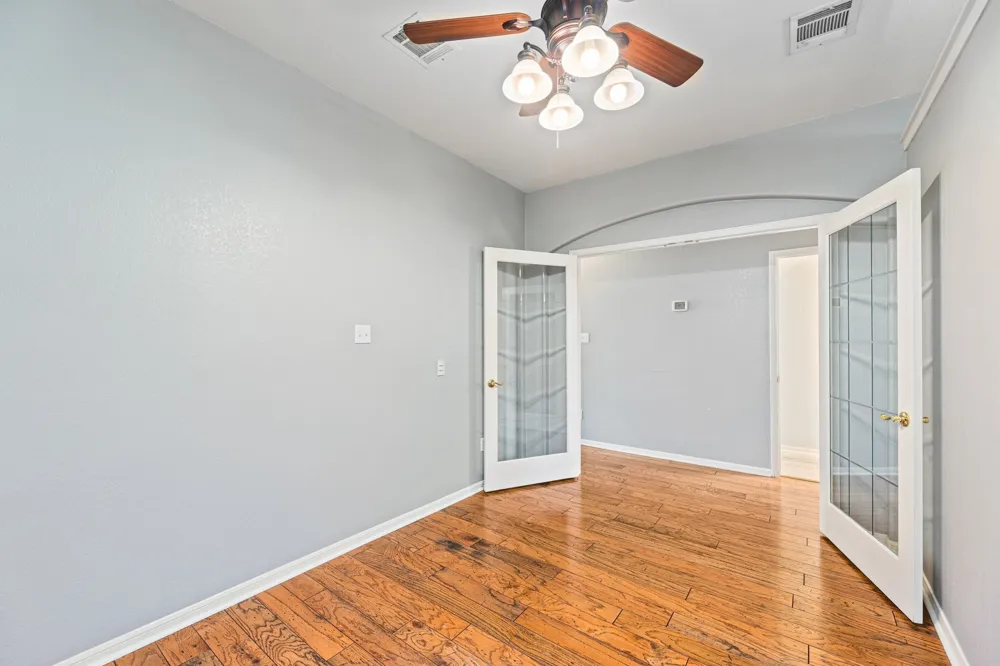 3718 Eagles Nest Street Round Rock, TX 78665