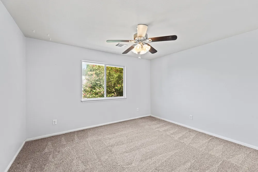 3718 Eagles Nest Street Round Rock, TX 78665