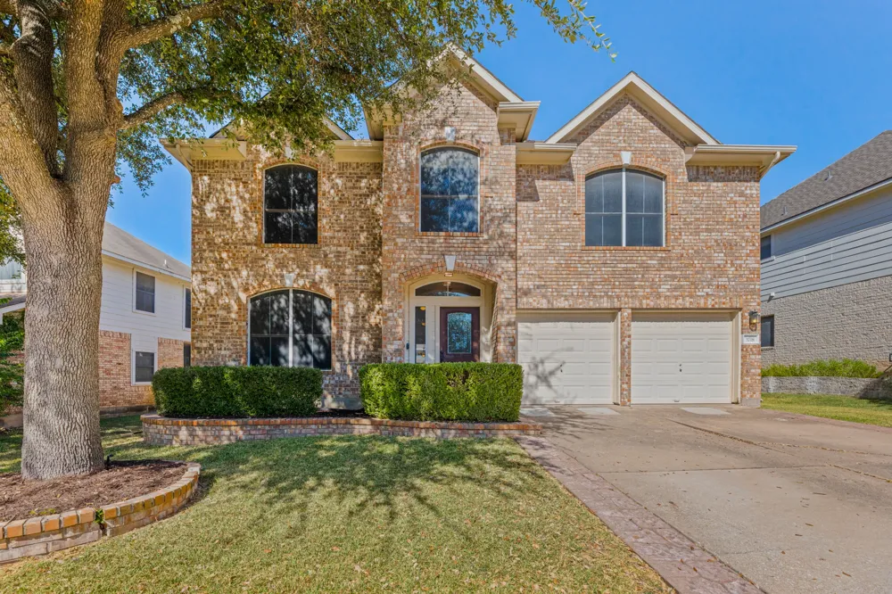 3718 Eagles Nest Street Round Rock, TX 78665