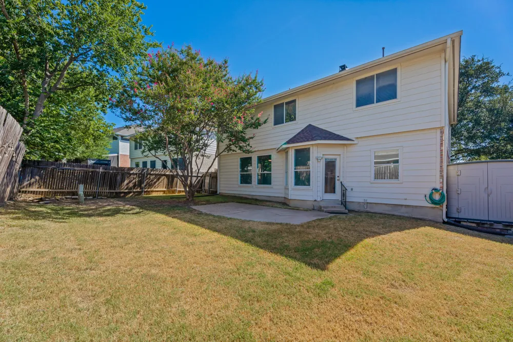 3718 Eagles Nest Street Round Rock, TX 78665