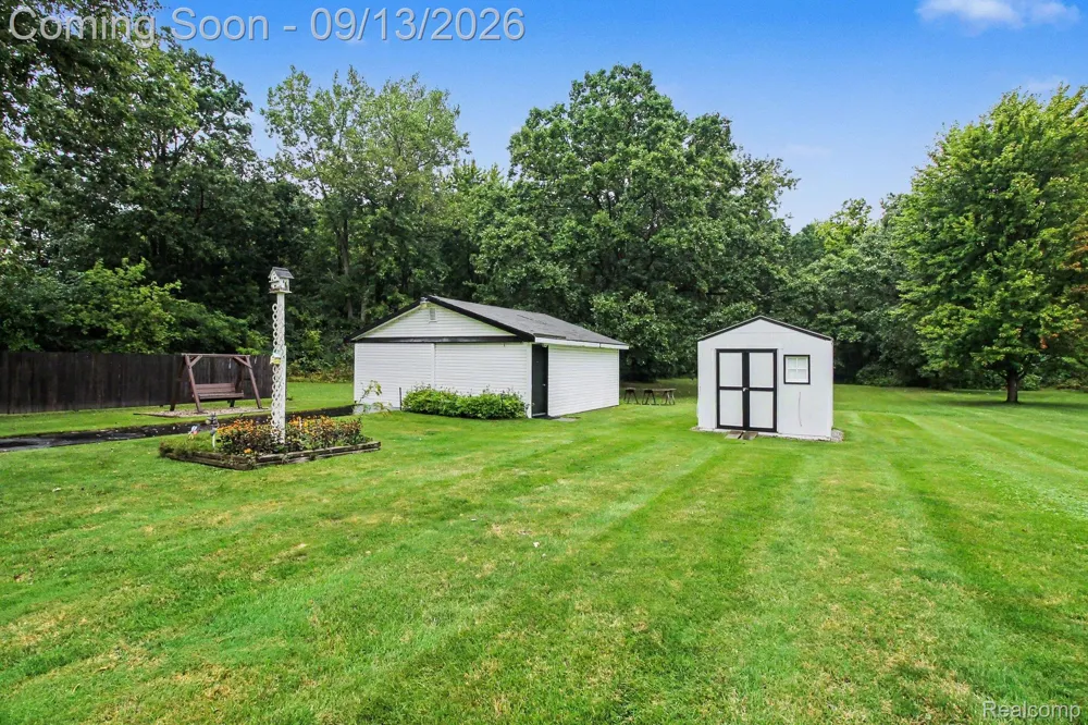 7121 E Carpenter Road Richfield Township, MI 48423