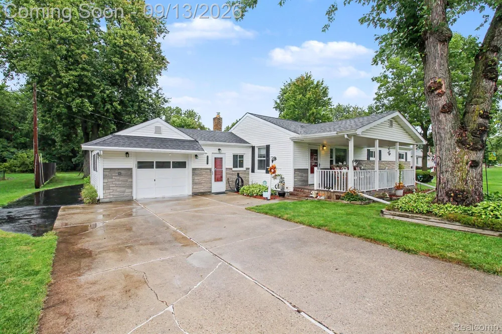 7121 E Carpenter Road Richfield Township, MI 48423