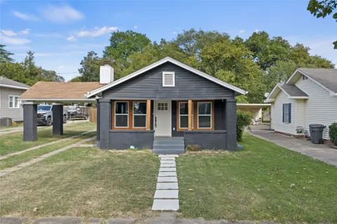1317 3rd SW