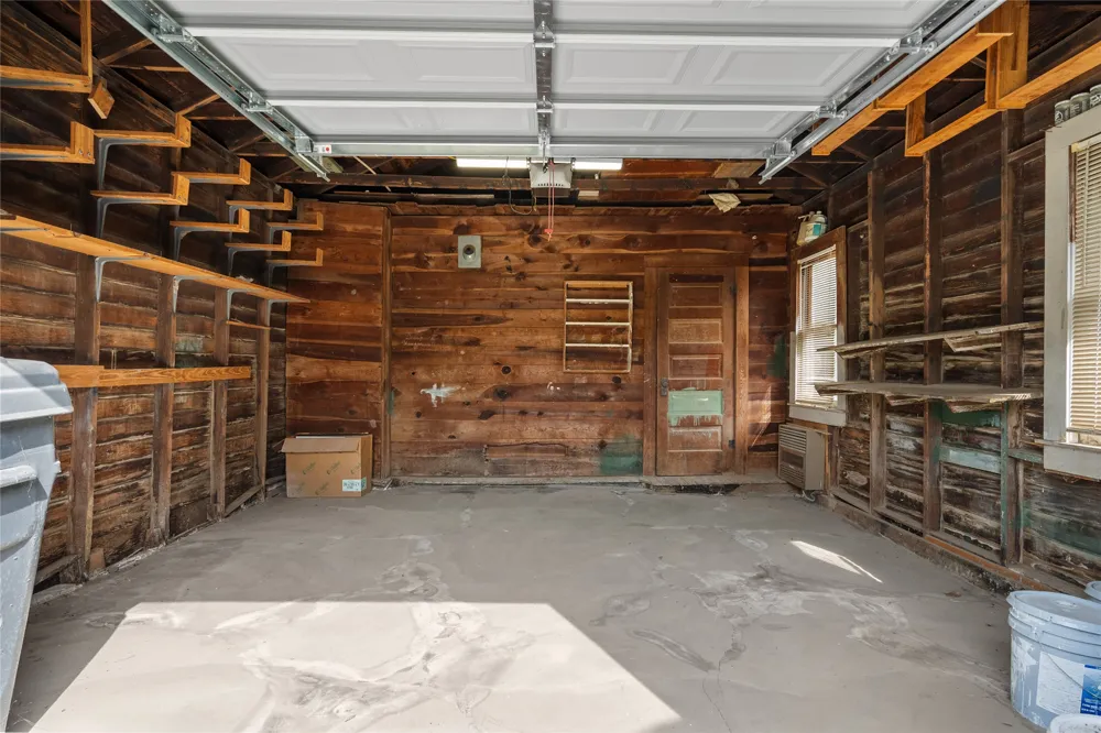 1317 3rd SW Ardmore, OK 73401