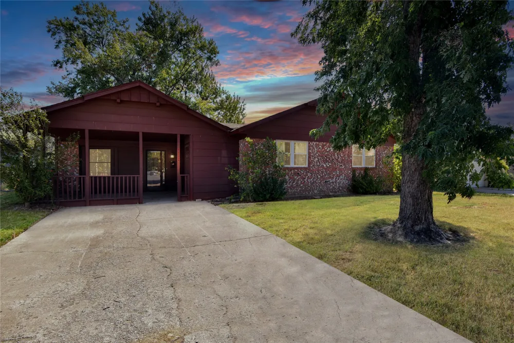 1701 Birch Street Owasso, OK 74055