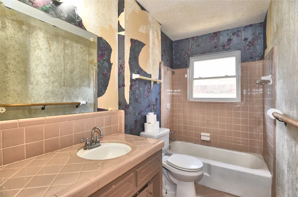 1701 Birch Street Owasso, OK 74055
