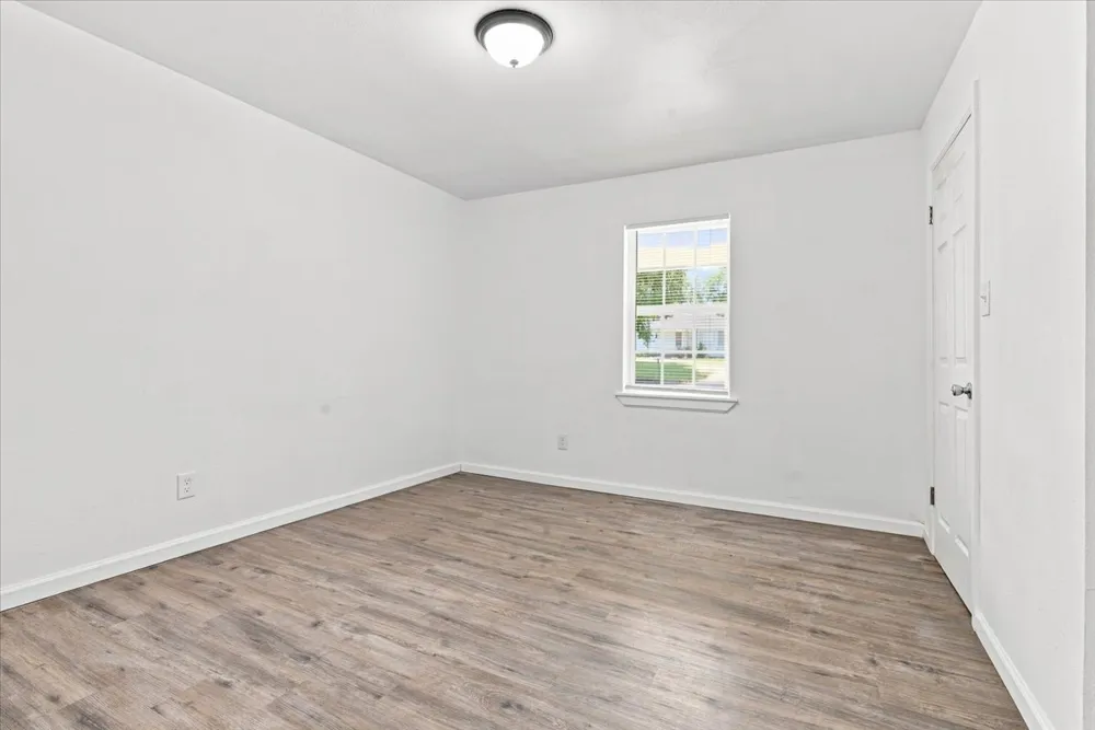 812 W 5th Street Ada, OK 74820