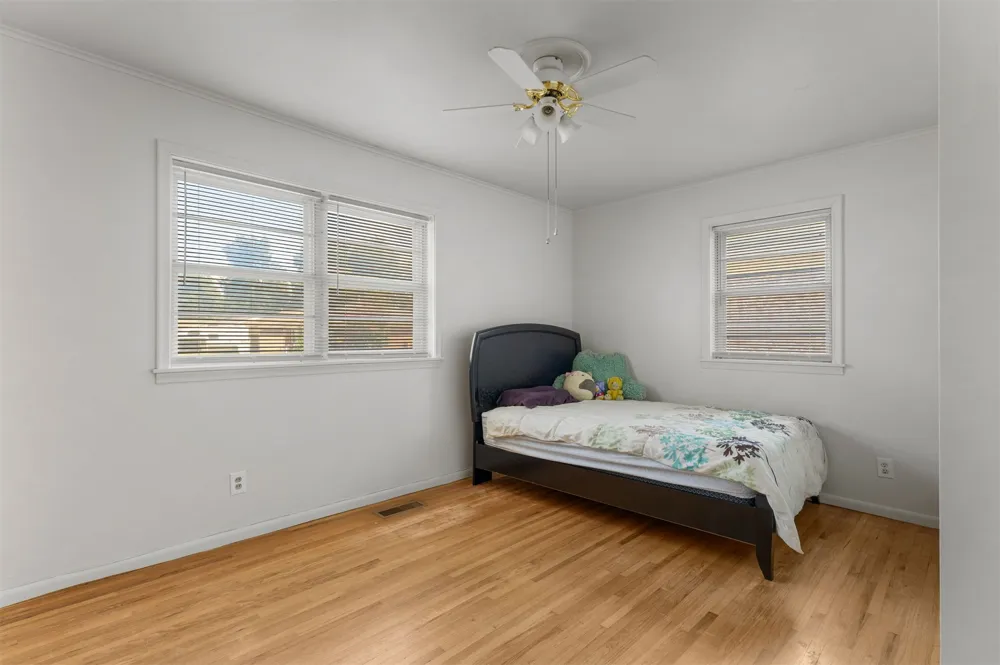 5322 S Rockford Avenue Tulsa, OK 74105