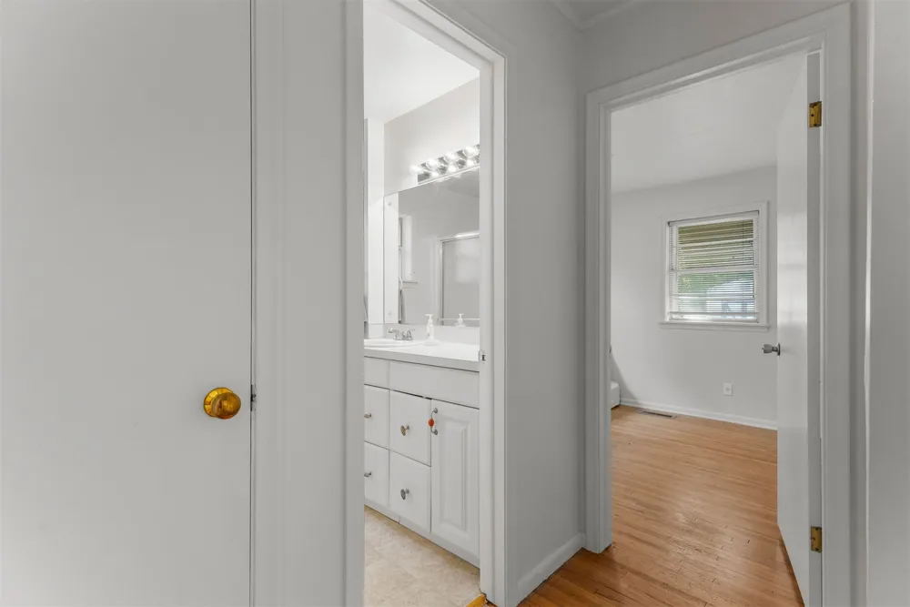 5322 S Rockford Avenue Tulsa, OK 74105