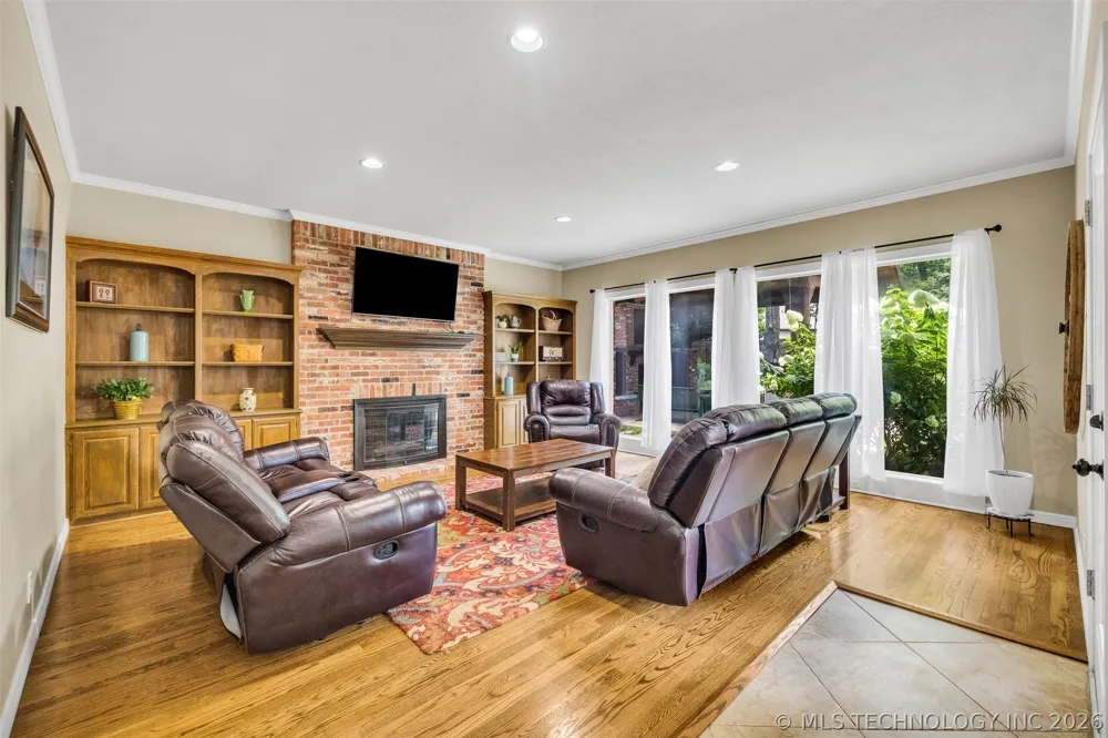 10329 S Granite Avenue Tulsa, OK 74137