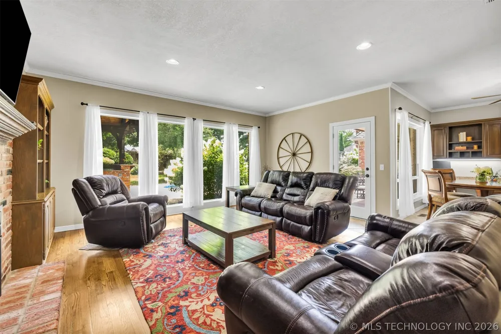 10329 S Granite Avenue Tulsa, OK 74137