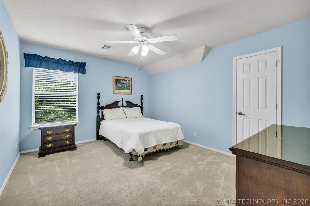 10329 S Granite Avenue Tulsa, OK 74137