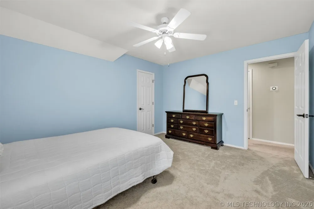 10329 S Granite Avenue Tulsa, OK 74137