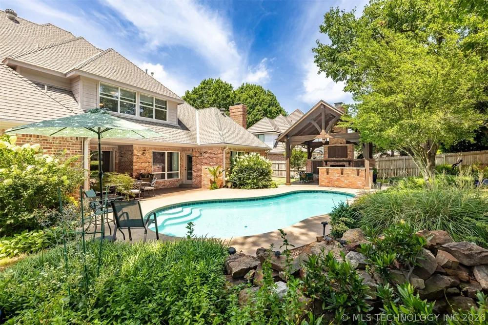 10329 S Granite Avenue Tulsa, OK 74137