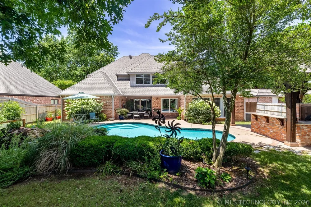 10329 S Granite Avenue Tulsa, OK 74137