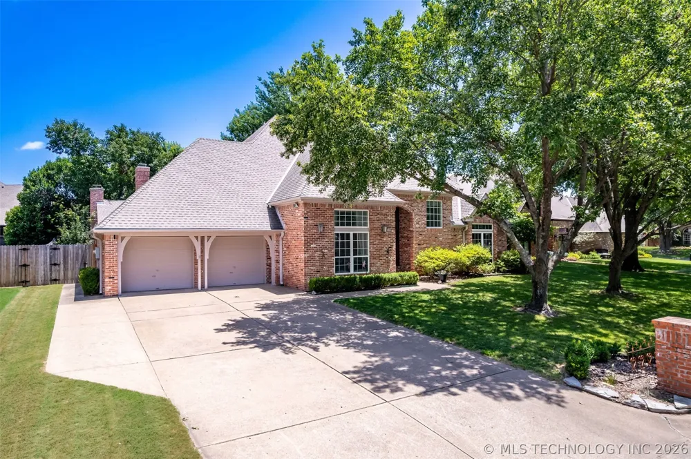 10329 S Granite Avenue Tulsa, OK 74137