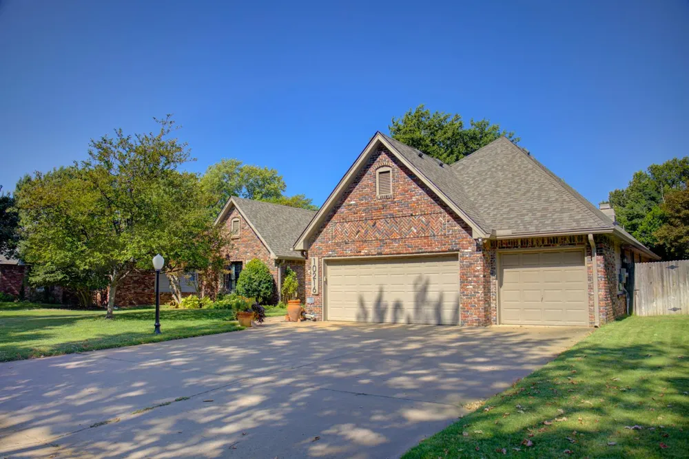 10216 S Granite Avenue Tulsa, OK 74137