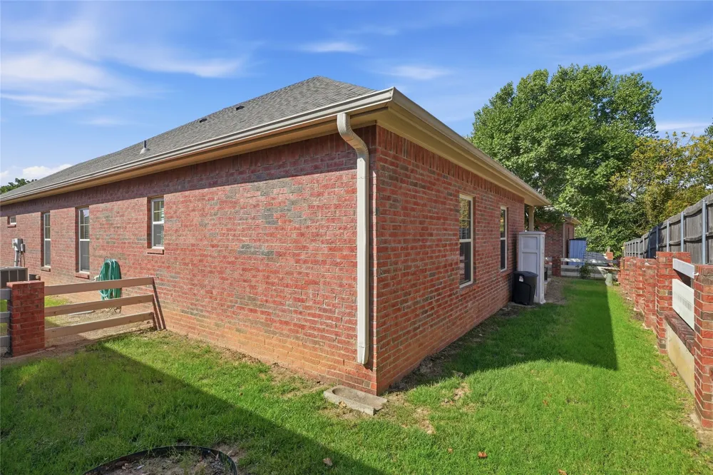 723 Woodland Avenue Sapulpa, OK 74066