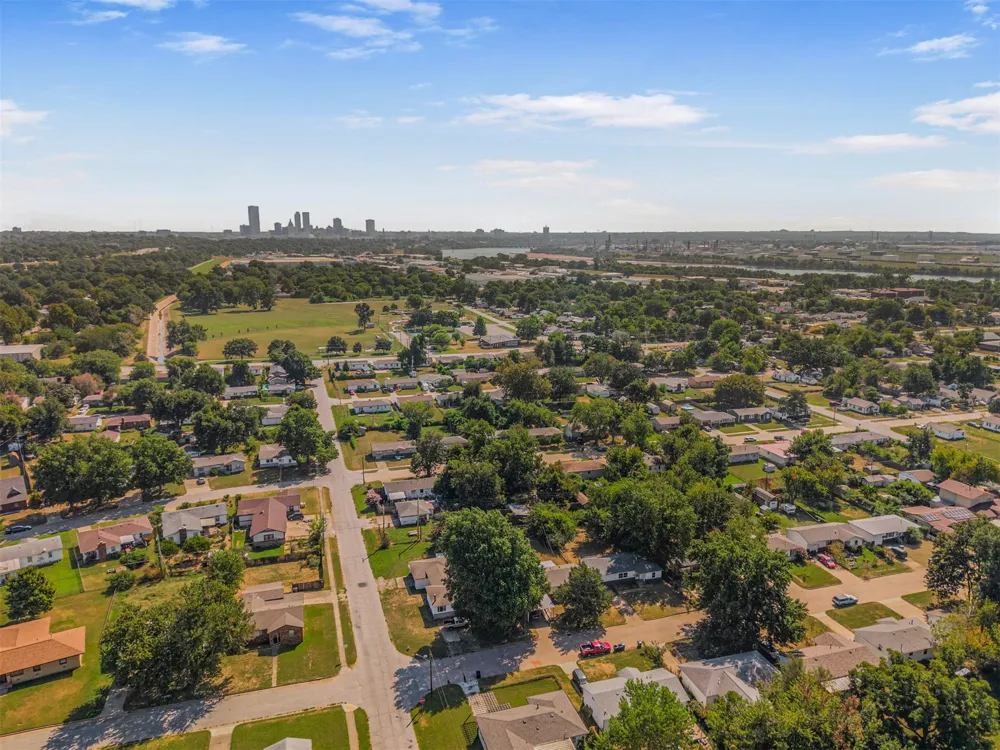 313 S 44th WestAvenue Tulsa, OK 74127