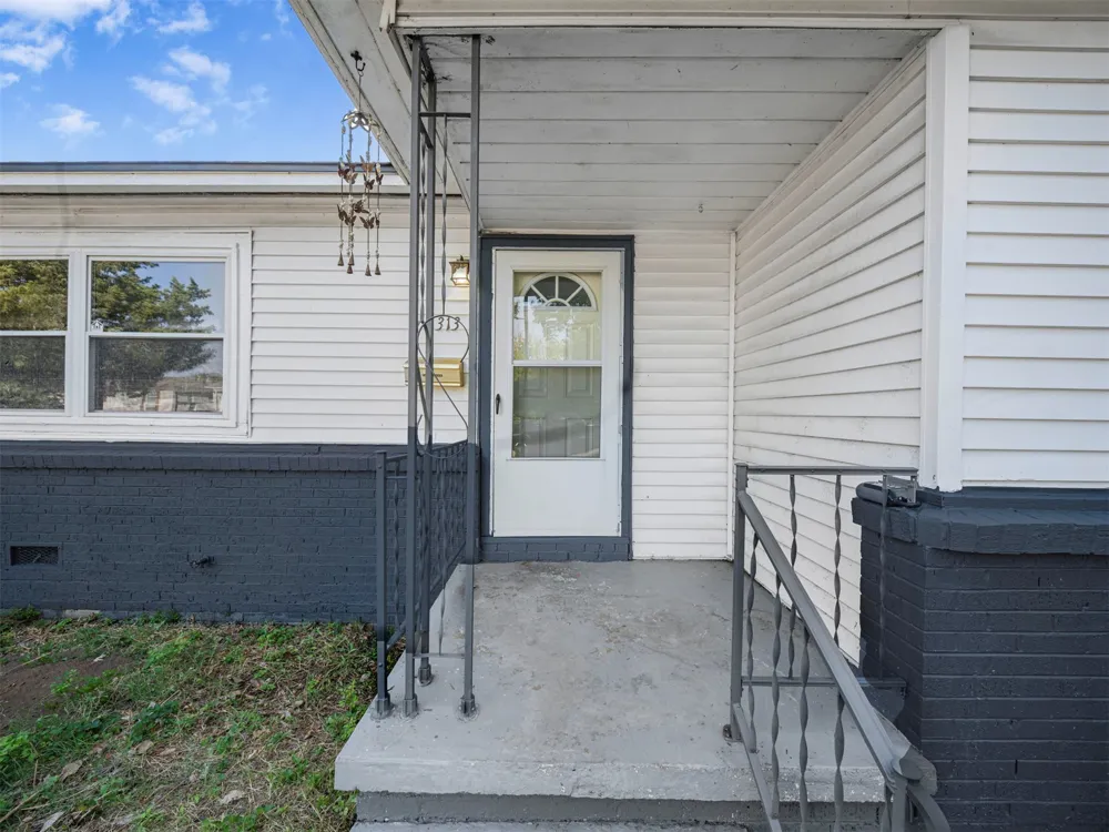 313 S 44th WestAvenue Tulsa, OK 74127