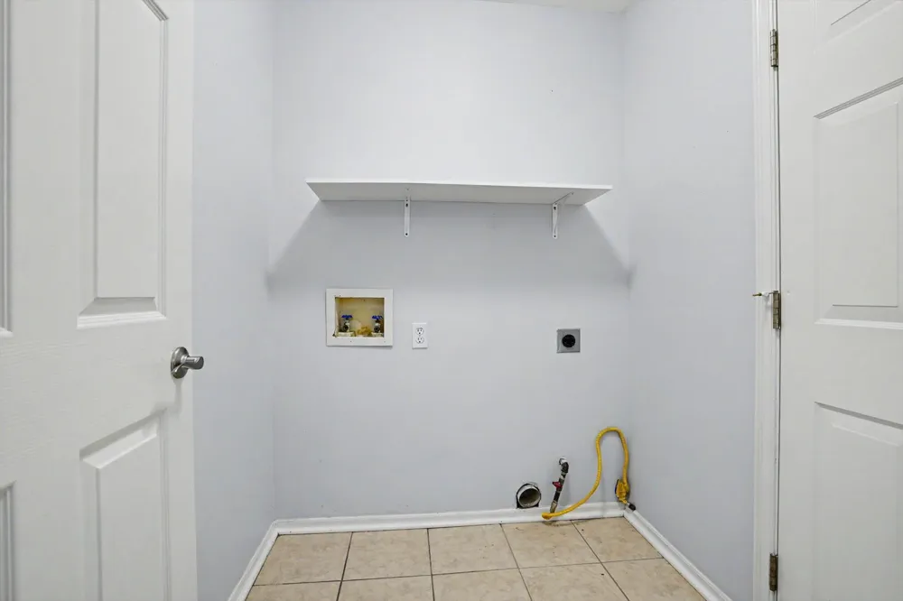 105 E Indianapolis Street E Broken Arrow, OK 74012