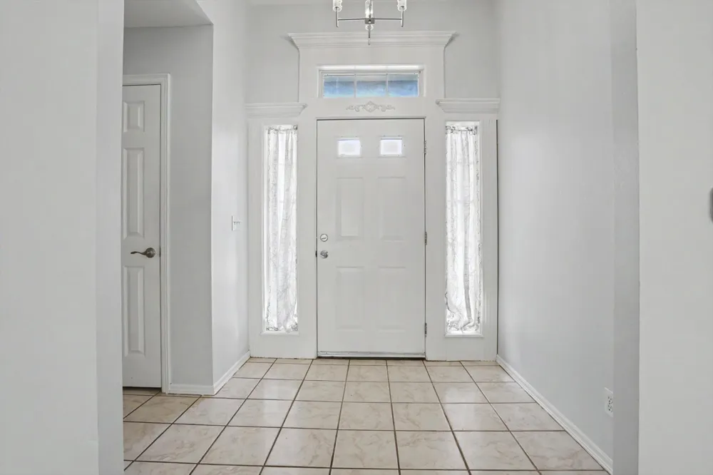 105 E Indianapolis Street E Broken Arrow, OK 74012