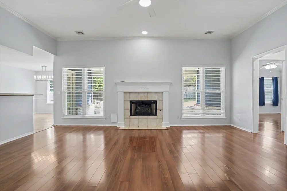 105 E Indianapolis Street E Broken Arrow, OK 74012