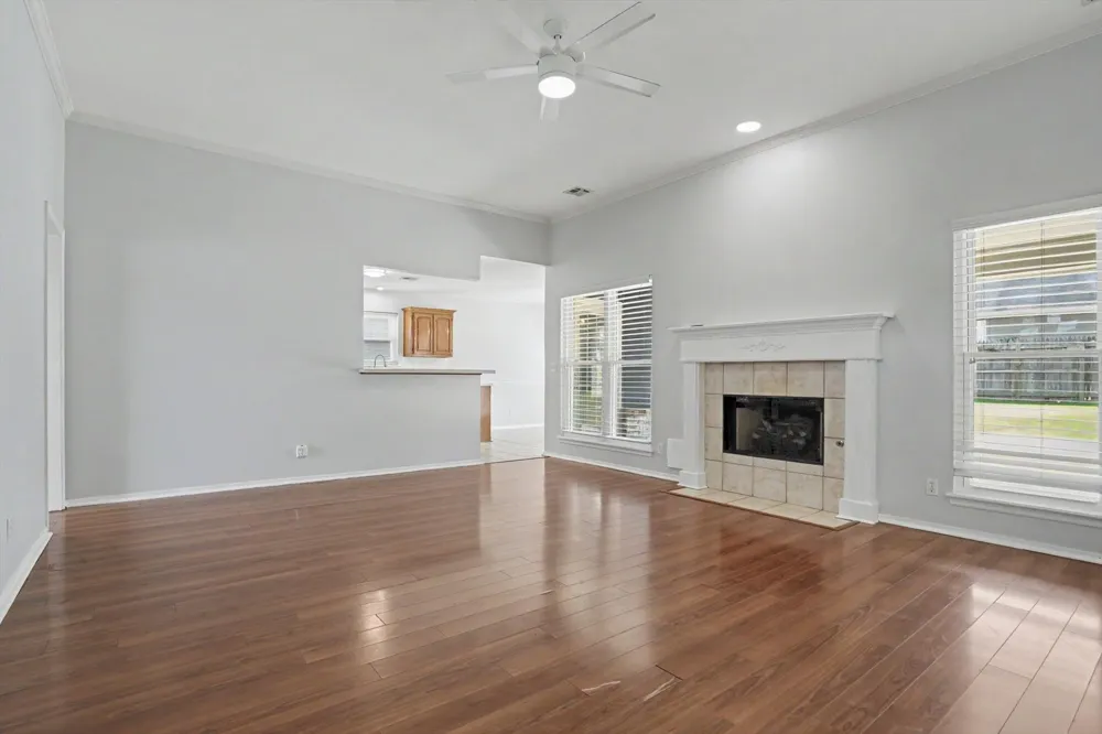 105 E Indianapolis Street E Broken Arrow, OK 74012