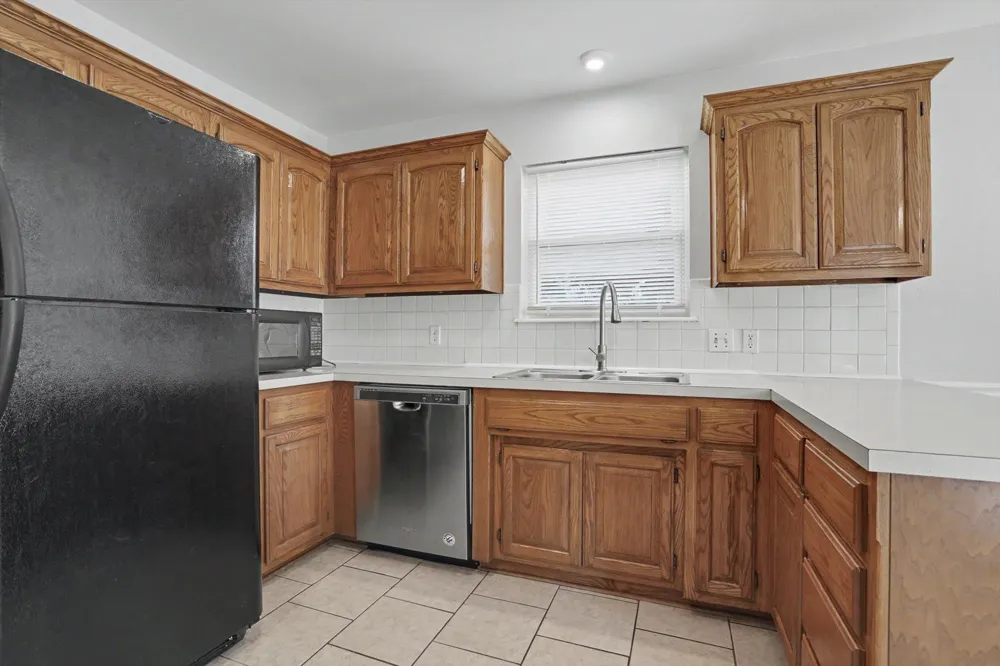 105 E Indianapolis Street E Broken Arrow, OK 74012