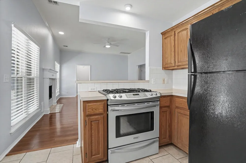 105 E Indianapolis Street E Broken Arrow, OK 74012
