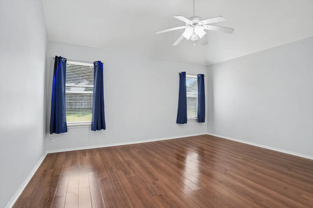 105 E Indianapolis Street E Broken Arrow, OK 74012