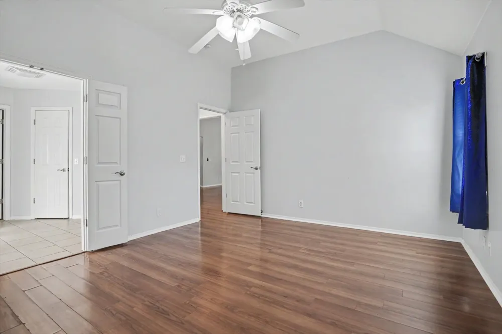 105 E Indianapolis Street E Broken Arrow, OK 74012