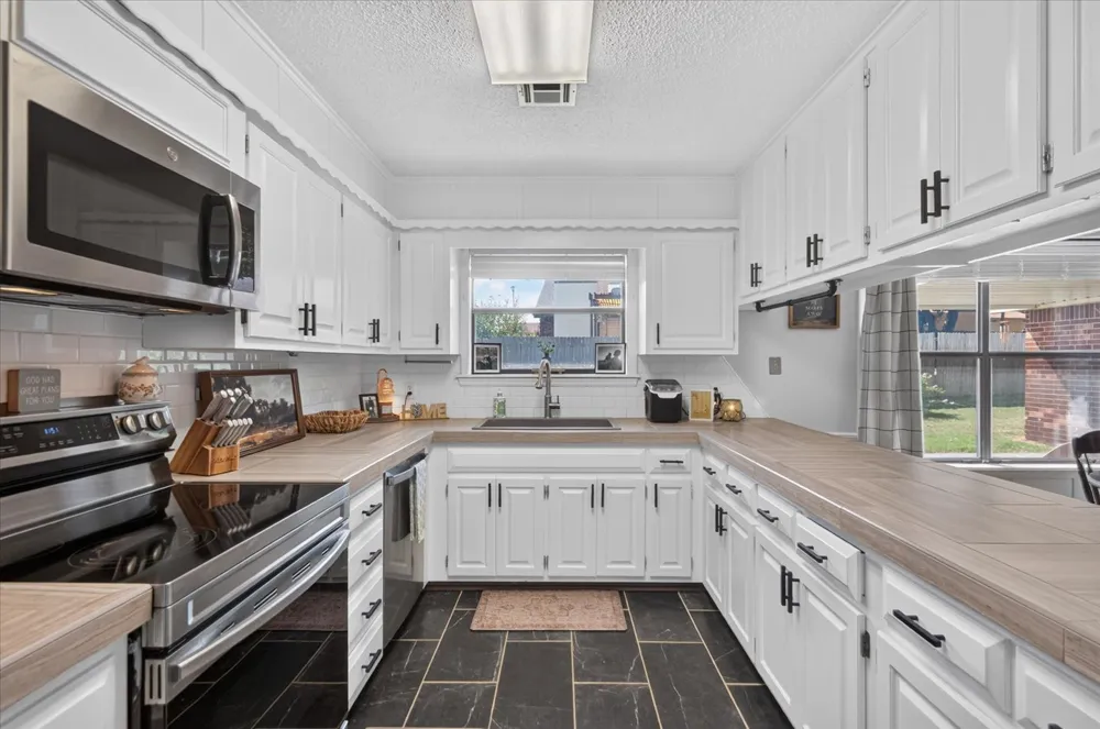 200 Turkey Creek Road Bartlesville, OK 74006